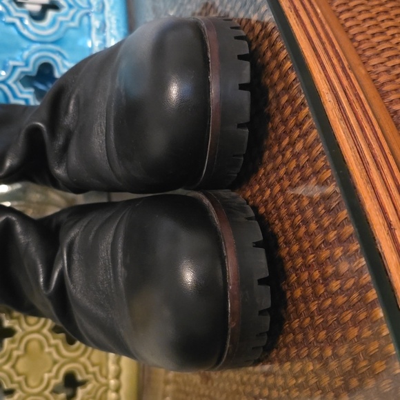 Womens Black Leather Ankle Boots Size 8.5 EUC (#17) - Picture 2 of 8